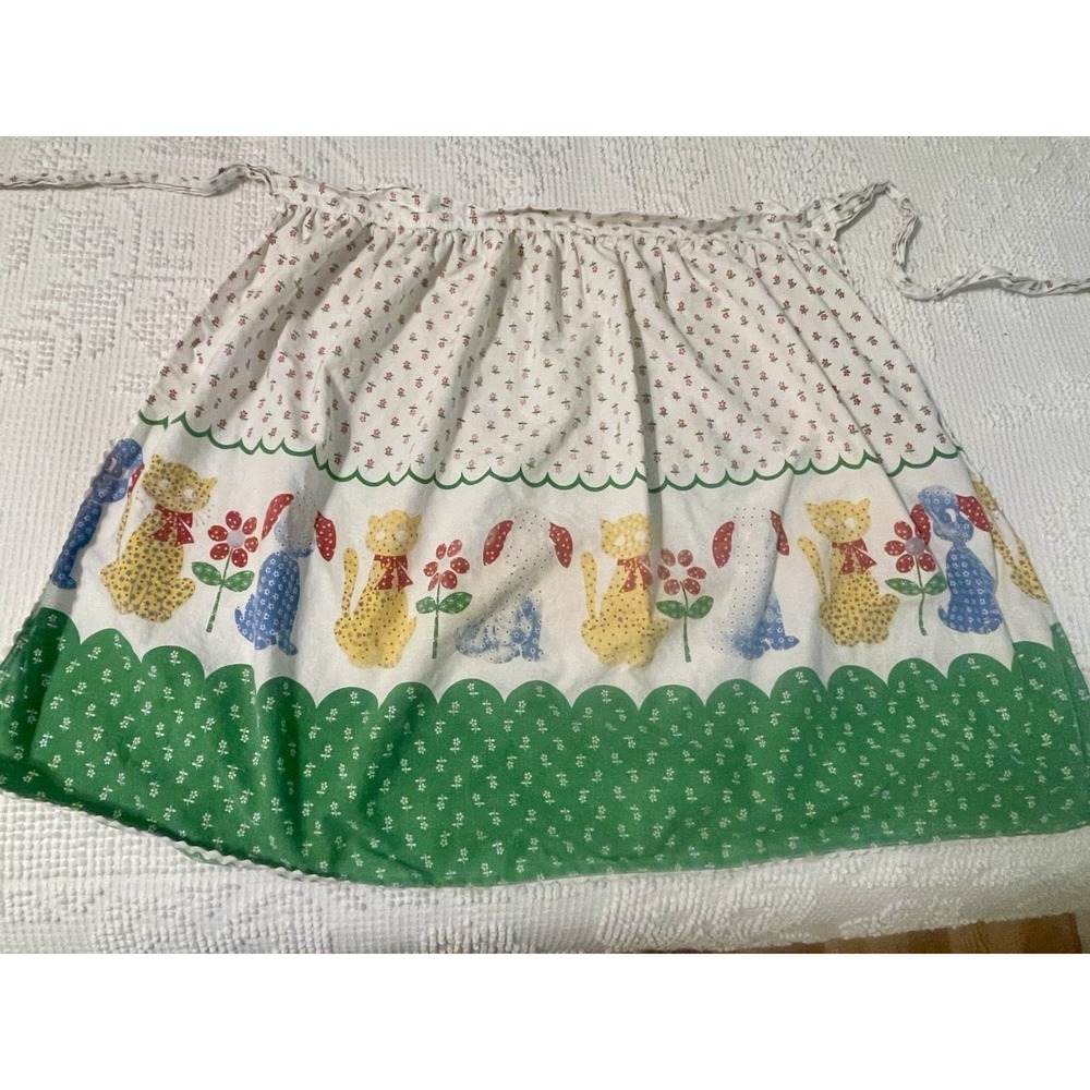 Vintage Kitchen Apron Cotton Cats, Dogs And Flowers